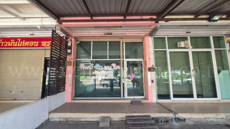 อาคารพาณิชย์ ติดถนน พระองค์เจ้าสาย - คลอง 4 ลำลูกกา ราคาถูก 2