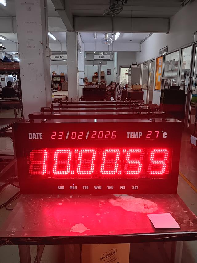 นาฬิกาดิจิตอล รุ่น 2143 นาฬิกาขนาดใหญ่ แสดงเวลา, เวลา, อุณหภูมิ พร้อมกัน LED Digital clock https://www.digitals-board.com