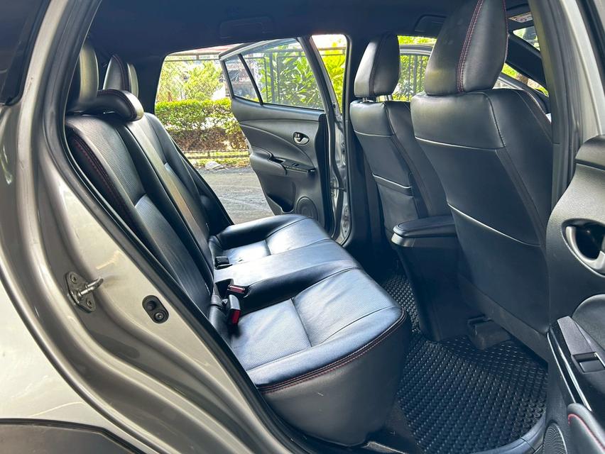 ขายรถ Toyota Yaris 1.2 High ปี 2020 สีเทา เกียร์ออโต้ 10