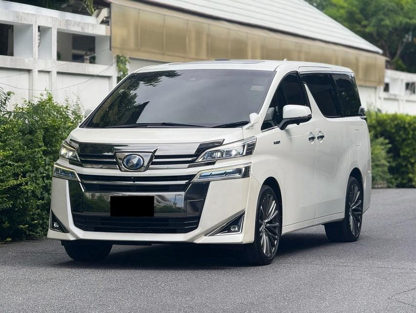 Toyota Vellfire 2.5 Hybrid Xปี 2019 ไมล์ 89,xxx kmราคา 1,290,000 บาท