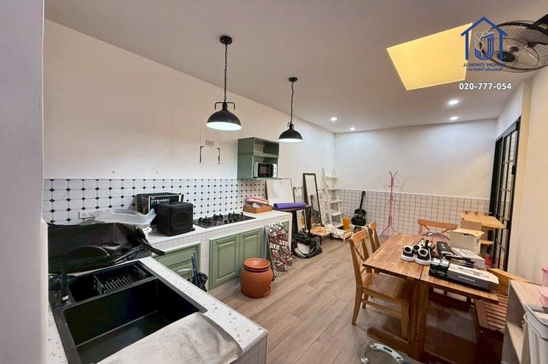 ขายบ้านเดี่ยว 99 ตารางวา ถนนโชคชัย 4 ซอย 84 หลังมุม ใกล้ทางด่วนรามอินทรา 12