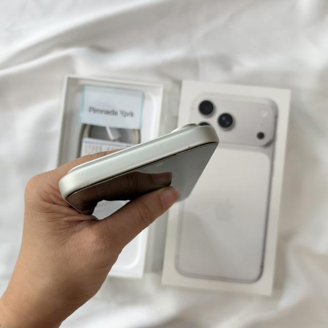 Iphone 17pm 512gb silver รูปที่ 5