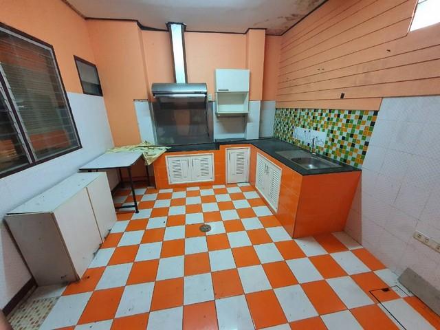 ขายถูกทาวน์โฮมเชิงพาณิชย์ศักยภาพสูงทำเลดี 3 ชั้นห้องริม 40 วา เป็นได้ทั้งที่อยู่อาศัยและทำธุรกิจ ลำลูกกา คลองสอง ปทุมธาา 5