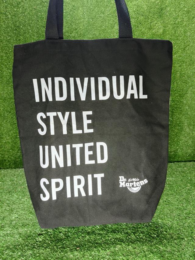Dr. Martens Tote Bag สอบถามก่อนสั่งซื้อ รูปย่อยที่ 2