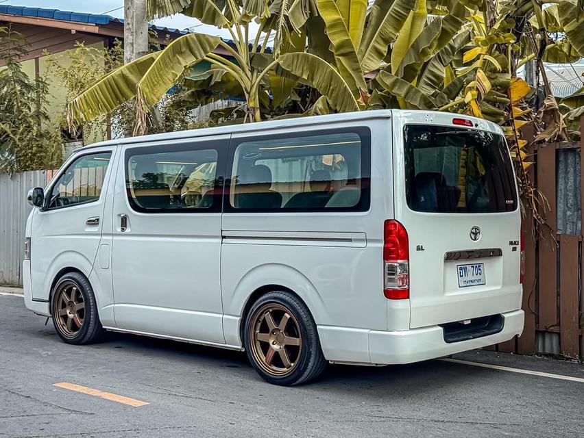 ขายรถ Toyota Hiace 4