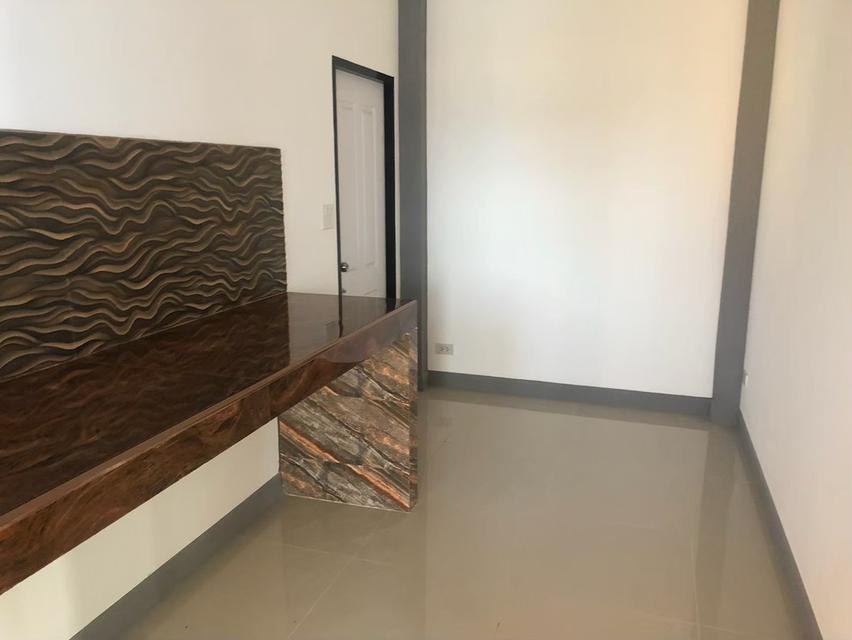 บ้านเดี่ยว 2 ชั้น ทำเลทองระยอง 3