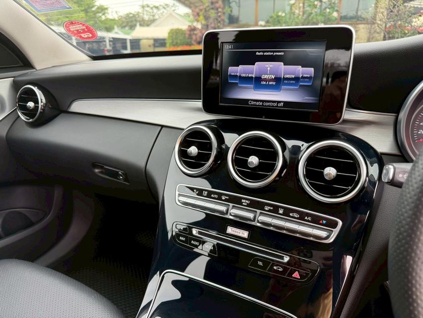 รหัสรถ SG7715 Benz c350e AV ปี2016 10