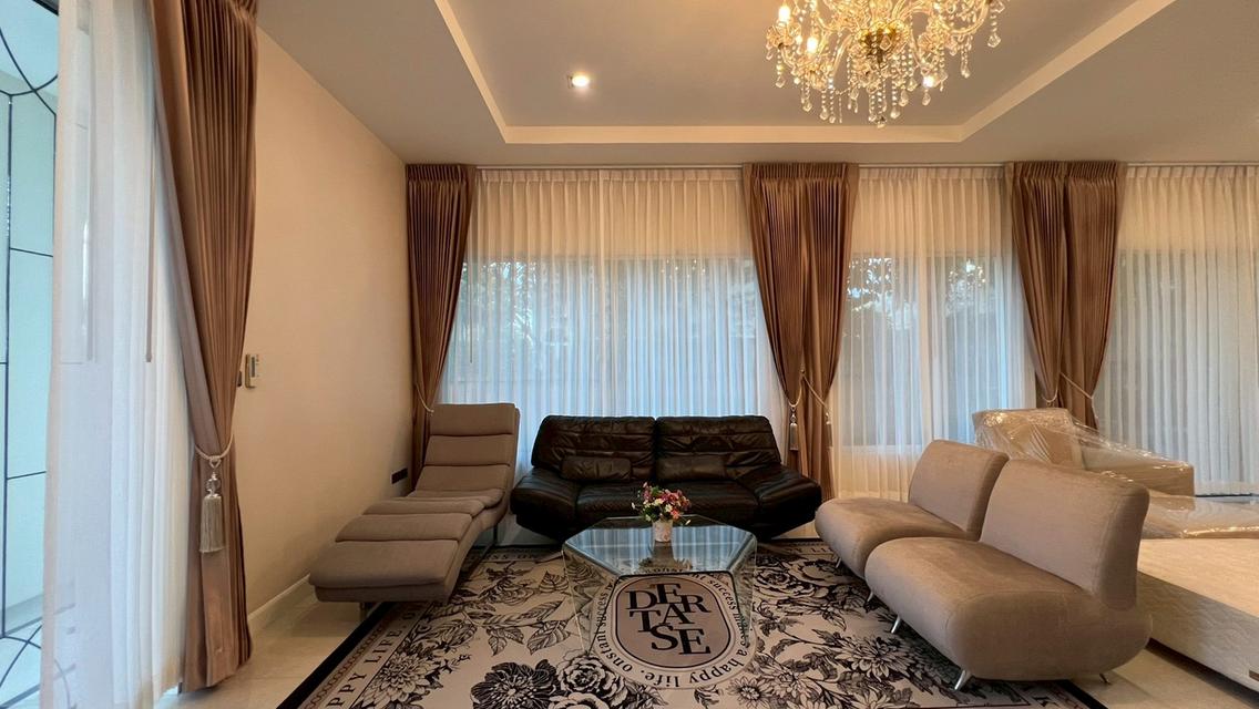 Two Grand Monaco for rent with private pool 6