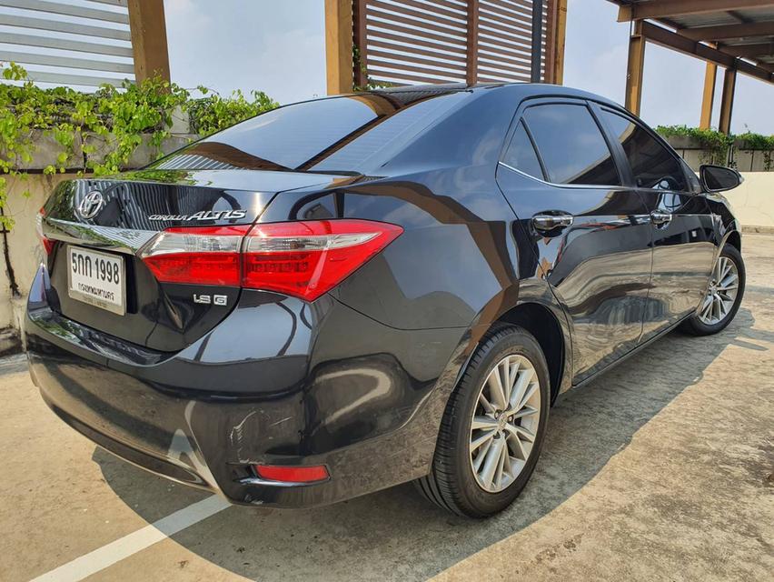 Toyota Corolla Altis 1.8G ปี2016 Auto สีดำ รถมือ1
