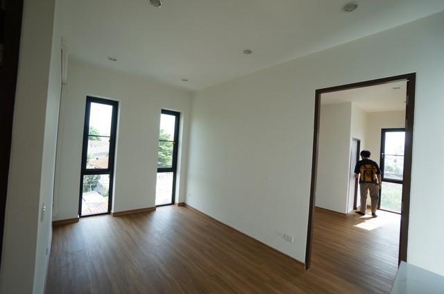 ให้เช่าโฮมออฟฟิศ3.5ชั้นย่านรัชดาลาดพร้าวลาดพร้าววังหินโชคชัย4 ใกล้MRTลาดพร้าว ใกล้ศาลรัชดา ซอยรัชดา32,ซอยลาดพร้าว23 13