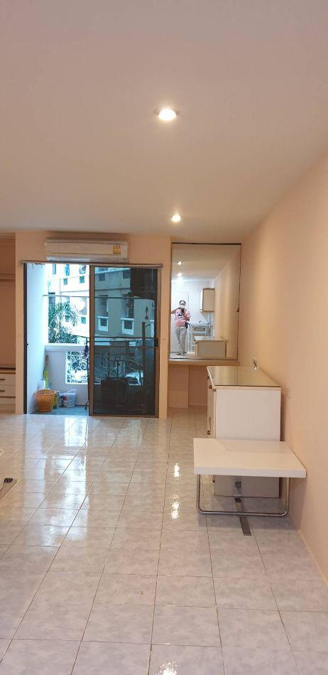 ให้เช่า คอนโด บดินทร์ สวีทโฮม คอนโดมิเนียม 35 ตรม ใกล้โรงเรียนบดินทร์เดชา 1