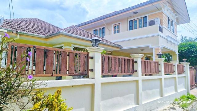 สภาพใหม่ 5นอน ม.มหิดล ศาลายา 700 ม. ให้เช่าคฤหาสน์บ้าน 2 หลัง 108ตร.วา. 508ตร.ม. เพิ่งสร้าง 4 น้ำ น่าอยู่ 2
