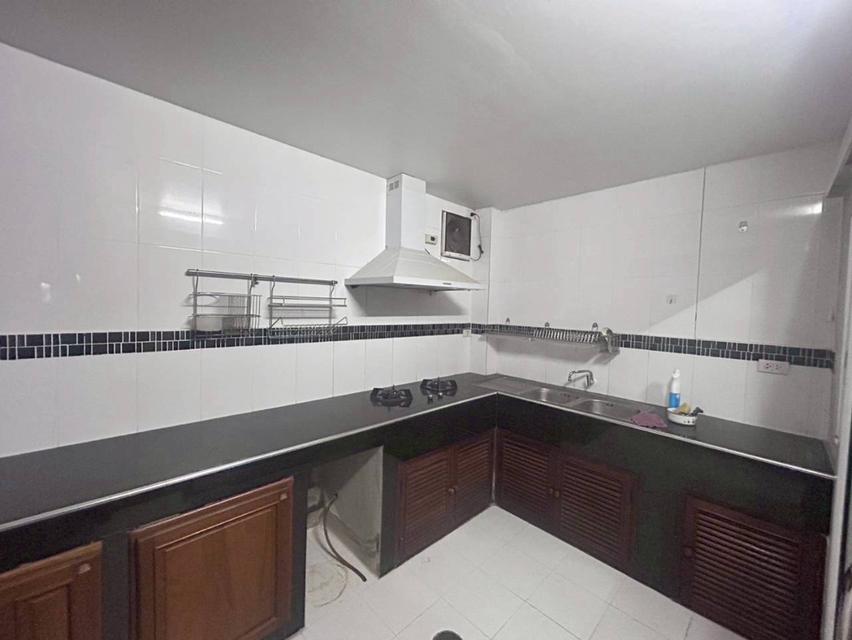 หมู่บ้านบางใหญ่ ซิตี้ ถนนกาญจนาภิเษก ต.เสาธงหิน อ.บางใหญ่ นนทบุรี 11