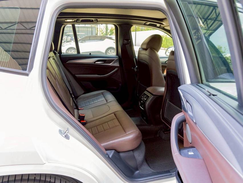 BMW X3 xDrive30e M Sport ปีจด 2021 เจ้าของเดียว รถสวยไม่มีอุบัติเหตุ รูปที่ 9