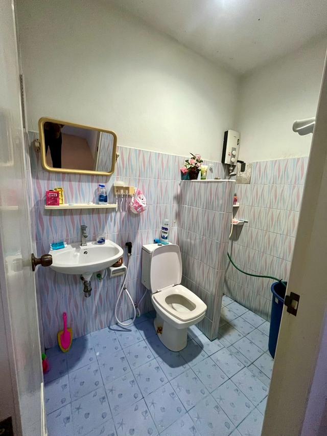 ทาวน์โฮม 2 ชั้น โครงการ ลินดาเฮ้าส์ (ข้างศูนย์อีซูซุ พานทอง) 6