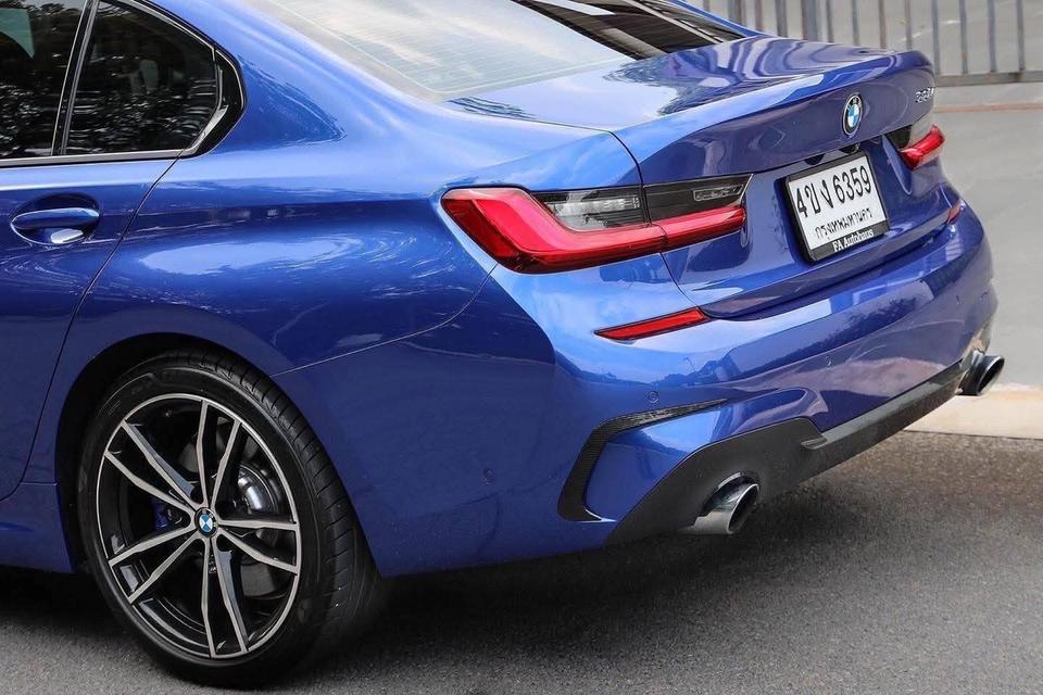 BMW 330e M Sport ปี 2021 ไมล์ 12x,xxx โล สามารถวิ่งด้วยระบบไฟฟ้า 60 โล รูปที่ 5