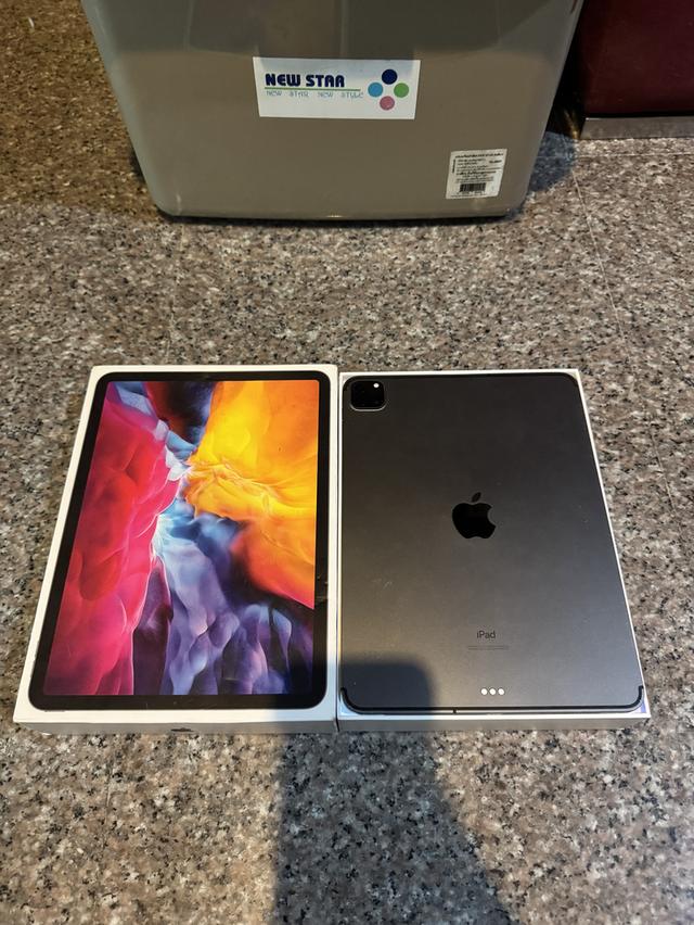 ขายiPadPro11นิ้วสีSpace Gray 128กิ๊กสูนTrueมีกล่องอีมี่ตรงสวยๆใช้งานดีถูกมากกก 2