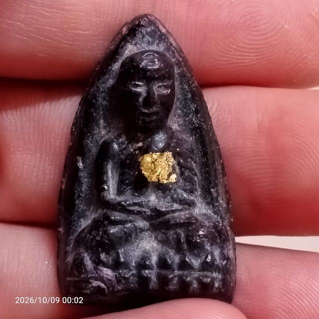 พระหลวงปู่ทวดเนื้อครั่ง วัดโตนดหลวง เพชรบุรี รูปย่อยที่ 2