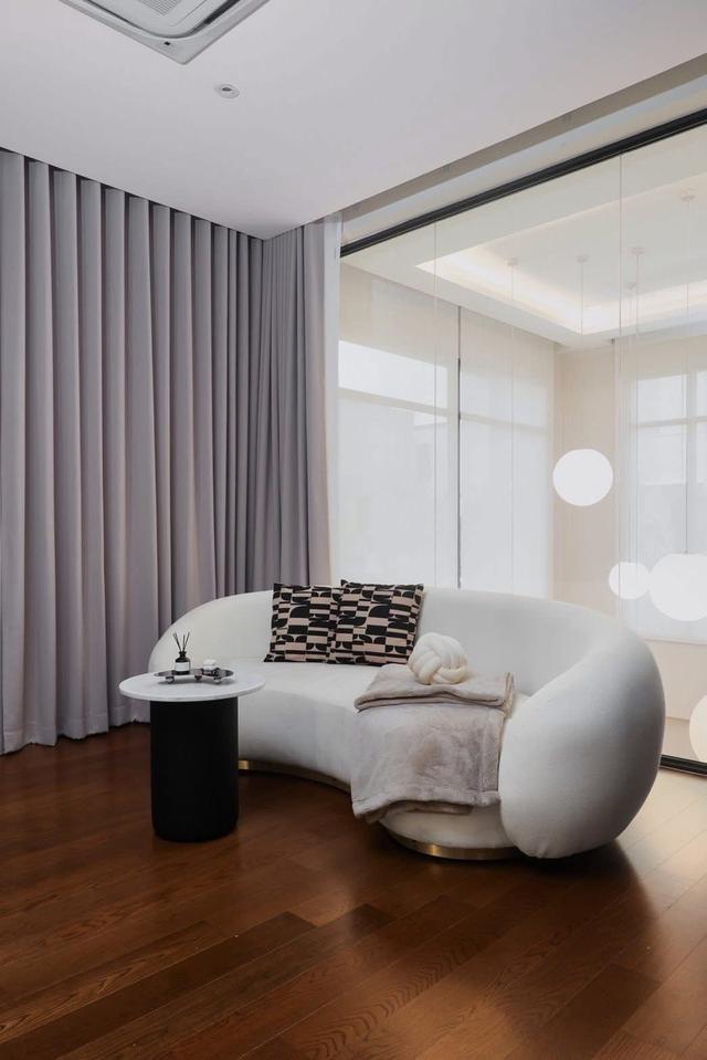 ขาย - บ้านเดี่ยว The Gentry Sukhumvit 101 ตกแต่งพร้อมอยู่ ใกล้ True Digital Park 12