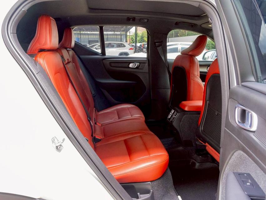 Volvo XC 40 2.0 T5 Insciption ปี 2020 12
