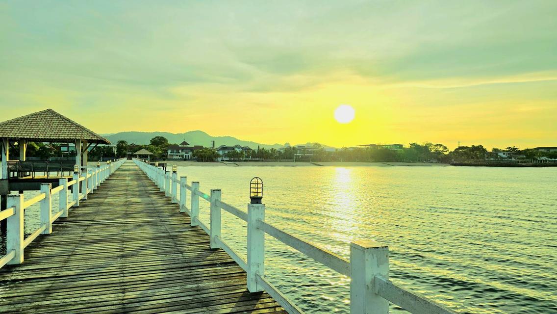 บ้านริมทะเล​บางพระ​บางแสน​ ชลบุรี 20