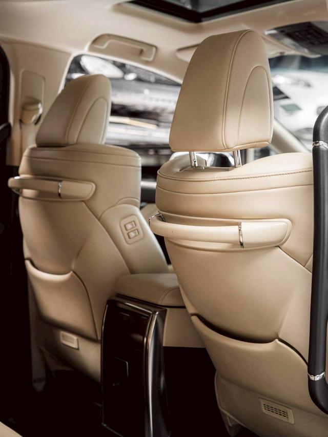 รหัสรถ 67GG4004 TOYOTA ALPHARD 2.5 HYBRID E-FOUR ปี 2018 12