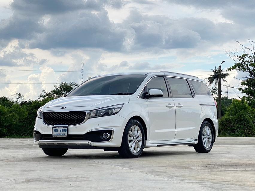 KIA Grand Carnival 2.2 EX 2015
