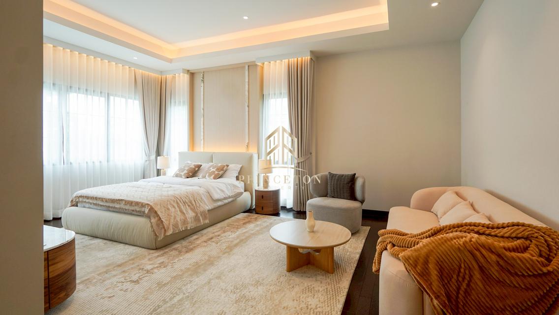 Luxury House For Sale or Rent The City Bangna 2 17
