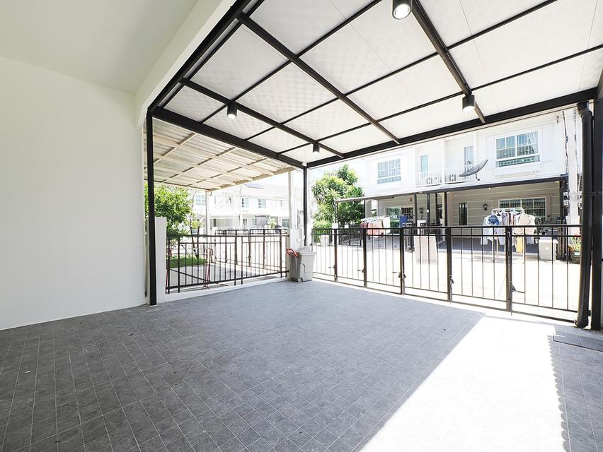 ขายทาวน์เฮ้าส์ 2 ชั้น ม.โมดิวิลล่า 18.8 ตร.ว. 4นอน 2น้ำ [รังสิต-คลอง7] ขาย 1.78ล้าน 2