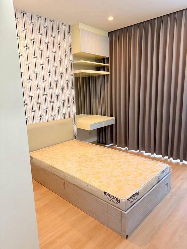 Noble Reflex Phaholyothin 14