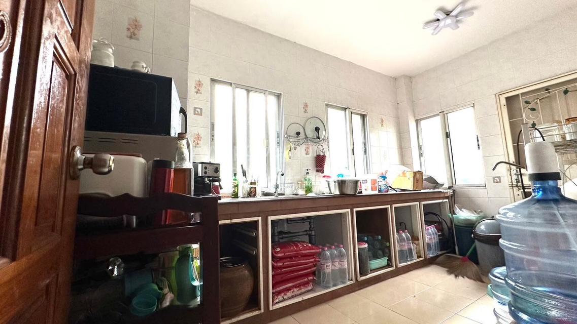 หมู่บ้านเดอะ ซิตี้ ปิ่นเกล้า-บรมราชชนนี  ถนนบรมราชชนนี แขวงศาลาธรรมสพน์ เขตทวีวัฒนา กรุงเทพมหานคร 13