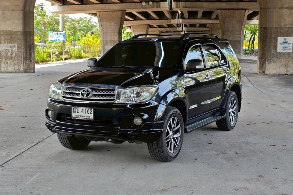 Toyota Fortuner 2.7 V 2WD AT ปี 2009