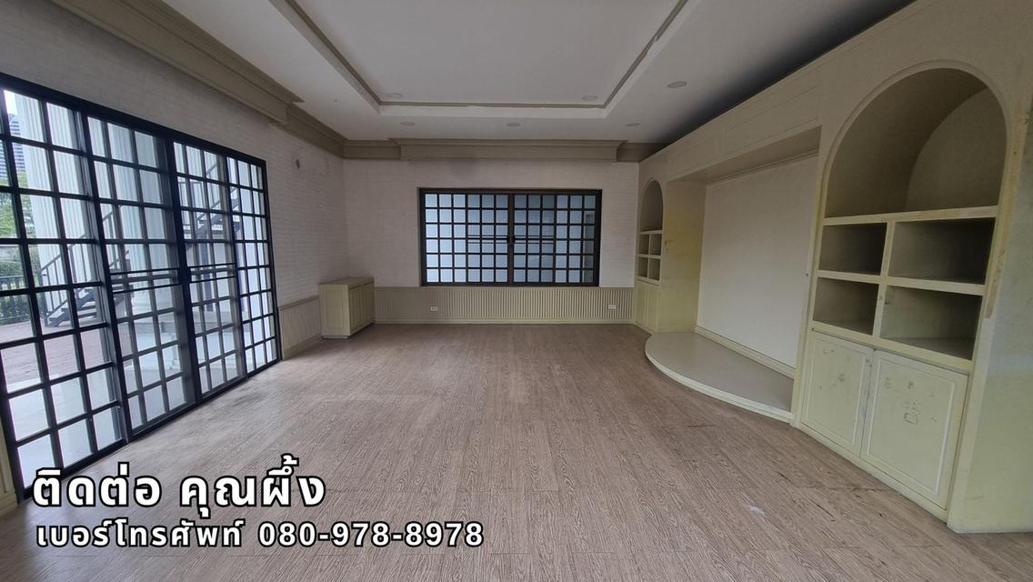 ให้เช่าสำนักงาน Home Office สุขุมวิท 70/3 รถไฟฟ้า BTS บางนา ทั้งอาคาร 2 ชั้น 1,000 ตรม 12