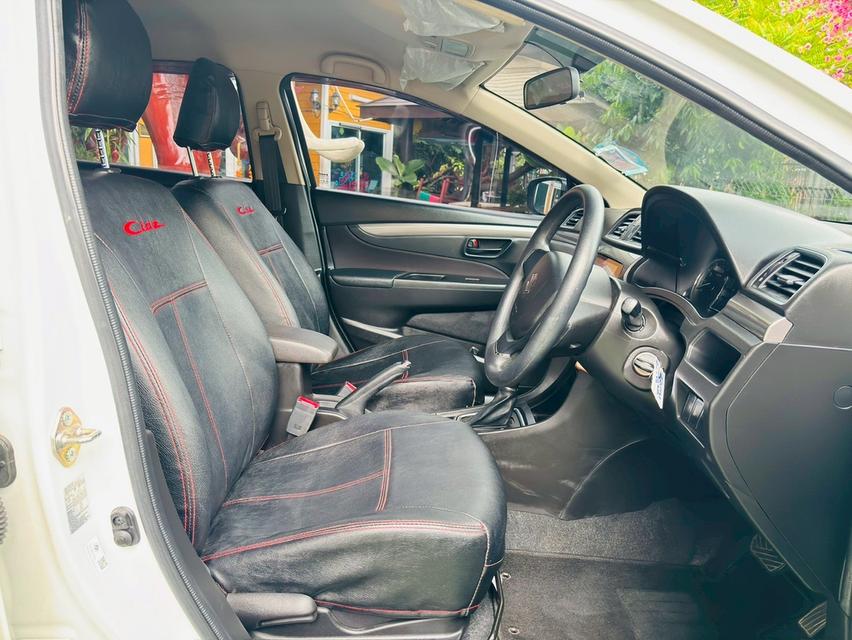 Suzuki Ciaz ตัว GL ปี2023 เครื่องยนต์เบนซิน AUTO  ไมล์แท้ 100%คะวิ่งมาน้อยมากๆคะ15,xxxกว่ากิโลคะ  8