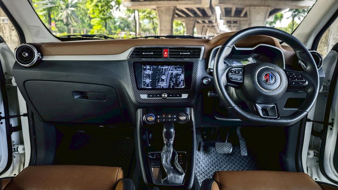 MG ZS 1.5 X Sunroof AT ปี 2019 11