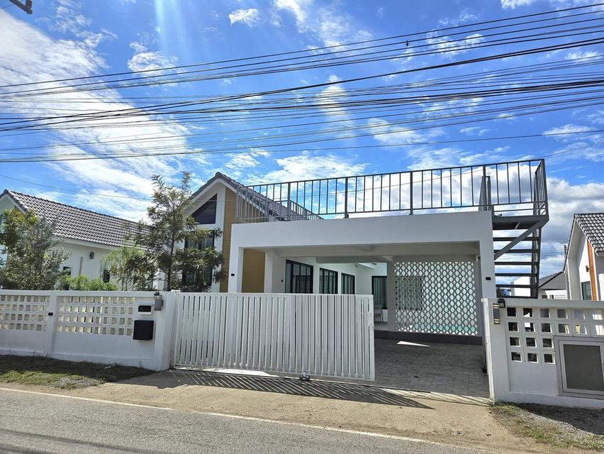 🏖️ Pool Villaชั้นเดียวในโครงการ ทำเลใกล้กาดฝรั่ง นานาชาติLIS #หางดง – ราคา 48,000 บาท/เดือน✨ 卖家具齐全 3 卧室 2 卫生间 – 租金 48,000 泰铢/月 ✨ 1