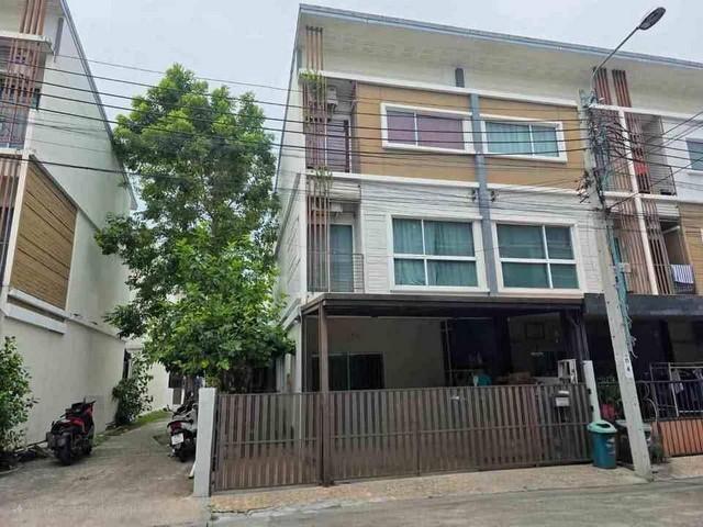 ให้เช่าทาวน์เฮ้าส์ 3 ชั้น โครงการ วิลเลตซิตี้ ซอยพัฒนาการ32 VILLETTE PATTANAKARN ไม่รับสัตว์เลี้ยง 2
