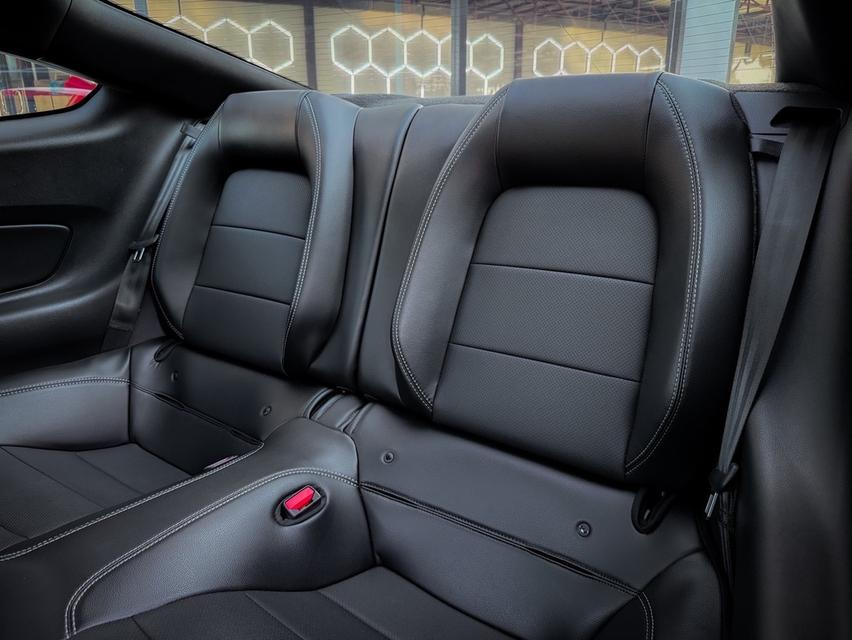 รหัสรถ MCA6666 NEW COMING 2022 FORD MUSTANG 2.3 HIGH PREFORMANCE MNC 330 HP 🔥🖤 รูปที่ 17