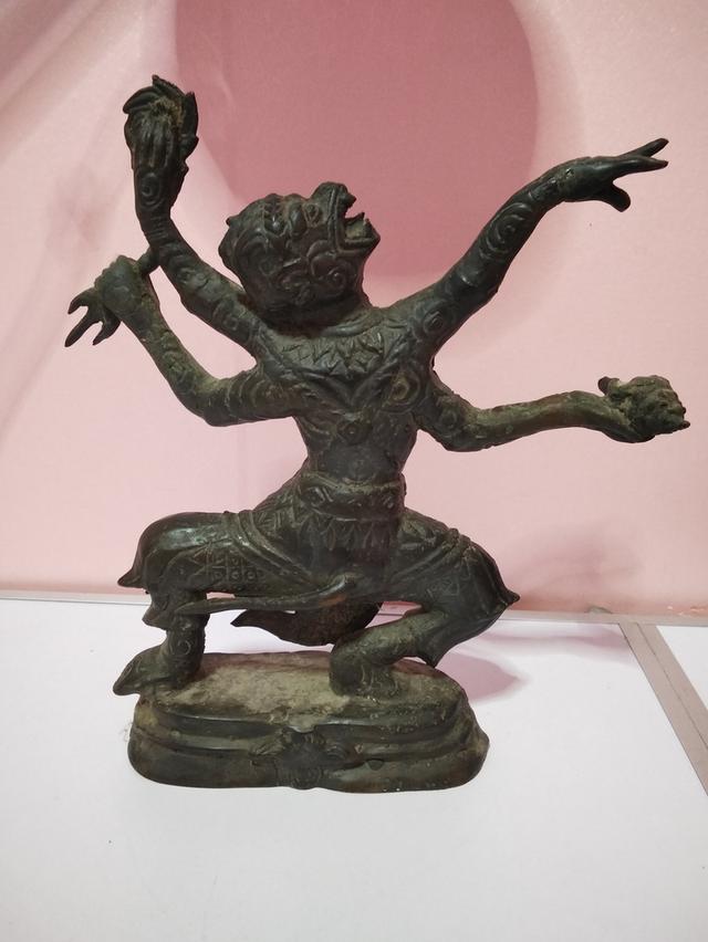 หนุมาน สี่กร