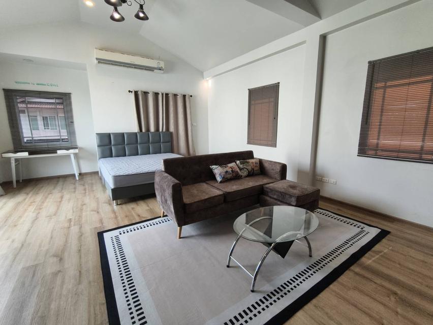 ขาย / เช่า บ้านหลังใหญ่ หมู่บ้านมัณฑนา กรุงเทพกรีฑา 7 7