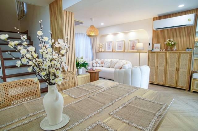 ขายบ้านเดี่ยว 2 ชั้น ลาดพร้าว 115 ขนาด 55 ตร.วา เฟอร์ไม้สัก วัสดุพรีเมียม สไตล์มินิมอล 6