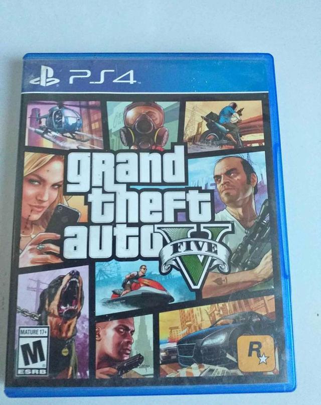 ขายแผ่นเกมส์ Gta V