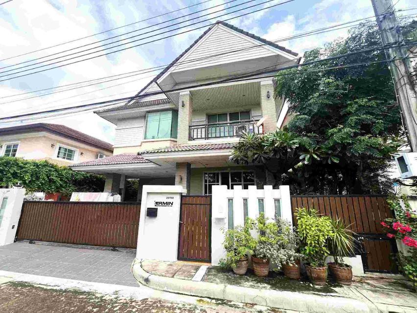 บ้านเดี่ยวหมู่บ้านแกรนด์คาแนลประชาชื่น 4ห้องนอน 4 ห้องน้ำ ทำเลดีมาก ถูกสุดในย่านนี้ 3