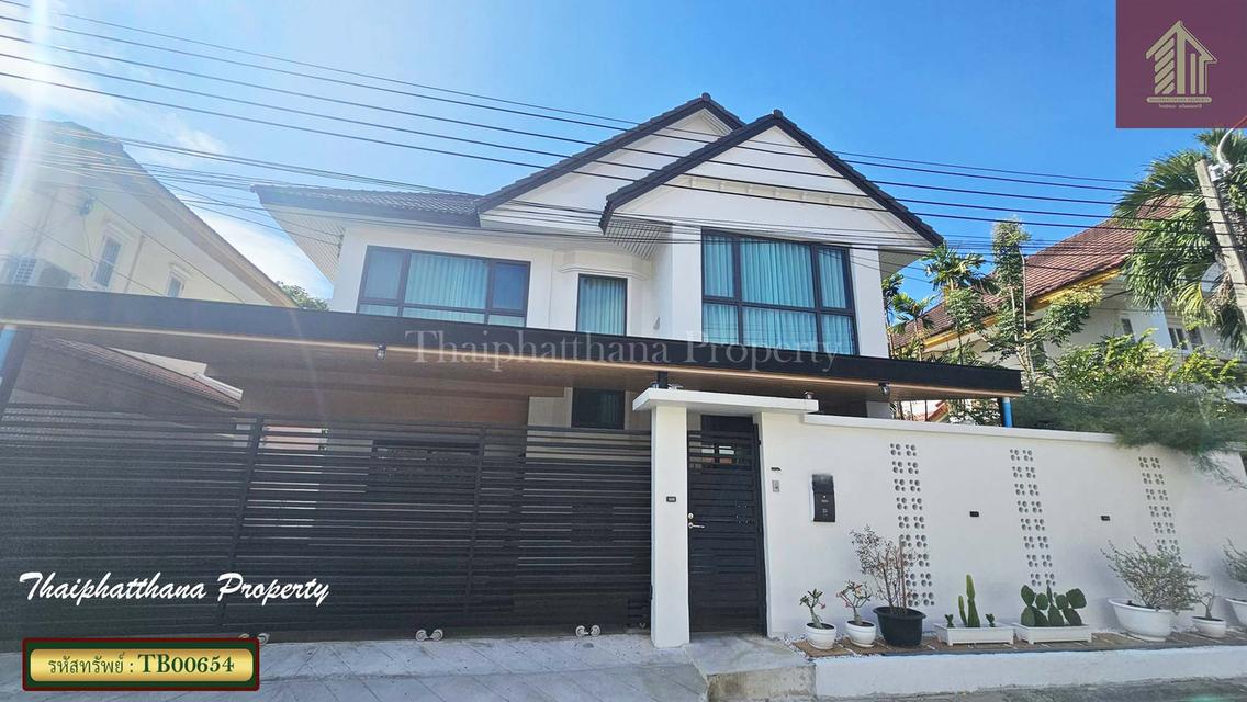 หมู่บ้านกรองทอง พาวิลเลี่ยน 55/1 1
