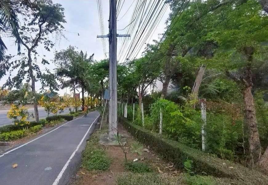 ขายที่ดิน 4-0-76 ไร่ ติดถนนประดิษฐ์มนูธรรม เลียบด่วนเอกมัย-รามอินทรา แขวงวังทองหลาง เขตวังทองหลาง กรุงเทพๆ 7