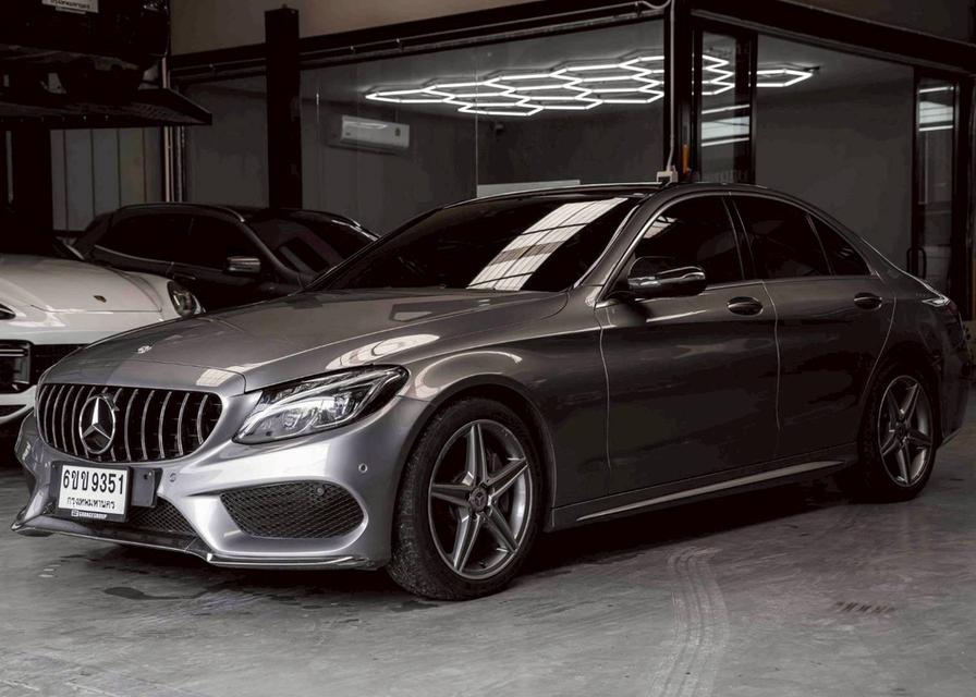 รหัสรถ 67GG9351 Benz C300 2.0 AMG Dynamic ปี2016 W205