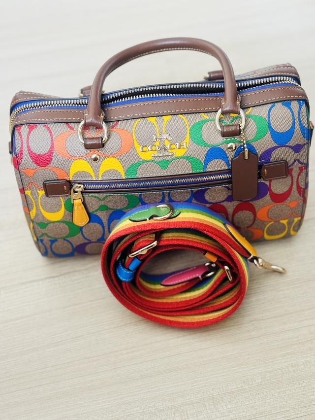 กระเป๋า Coach