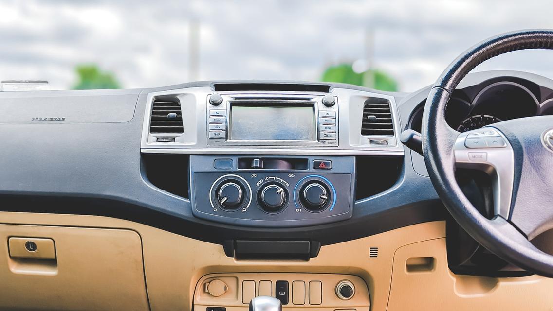 TOYOTA Hilux Vigo CHAMP Smart Cab 2.5G Prerunner A/T ปี 2013 จด 2015 รูปที่ 7