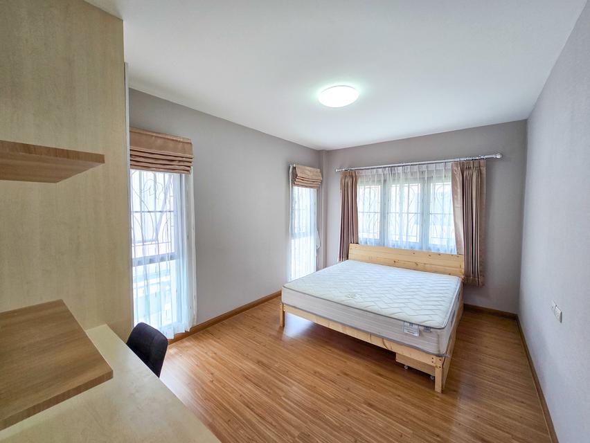 ขาย บ้านเดี่ยว มบ.คีรีราชา เก้ากิโล ศรีราชา ขนาด 205ตรม. 3 ห้องนอน ตกแต่งสวย เฟอร์นิเจอร์ครบ พร้อมอยู่ 17