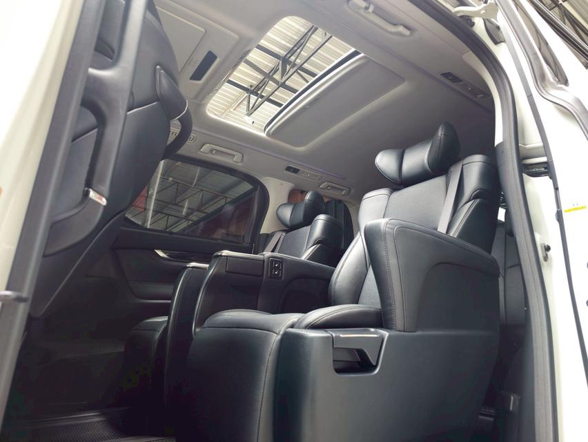 รหัสรถ BAC7322 🔥 รถตู้สุดหรูสาย VIP มาแล้ว! Toyota Vellfire 2.5 Z G Edition ปี 2018 สีขาว สภาพป้ายแดง! 🔥 20